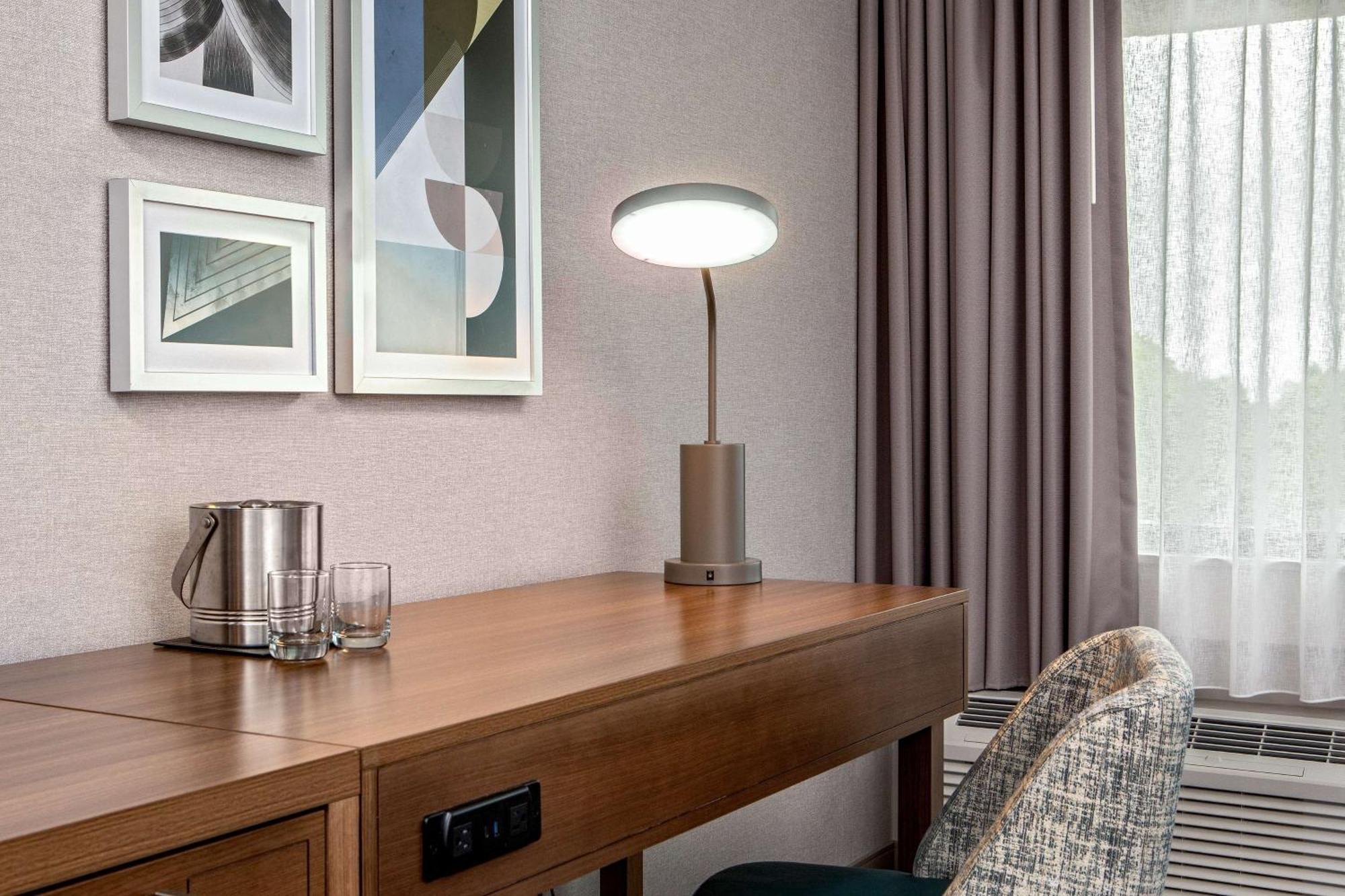 Hotel Doubletree By Hilton Boston/Westborough Exteriér fotografie